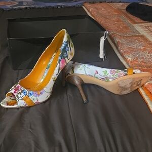 Gucci Multicolor Floral Heels